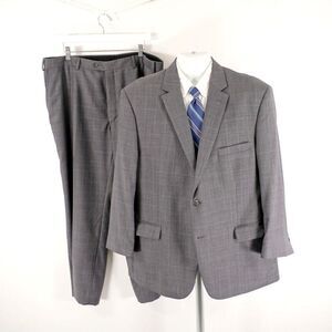 Jos A Bank Signature Tailored Fit Wool 2 Button 2 Piece Suit 44R 42/28 Gray Shar